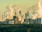 La contaminació de l’aire continua sent un dels majors riscos per a la salut segons l’OMS